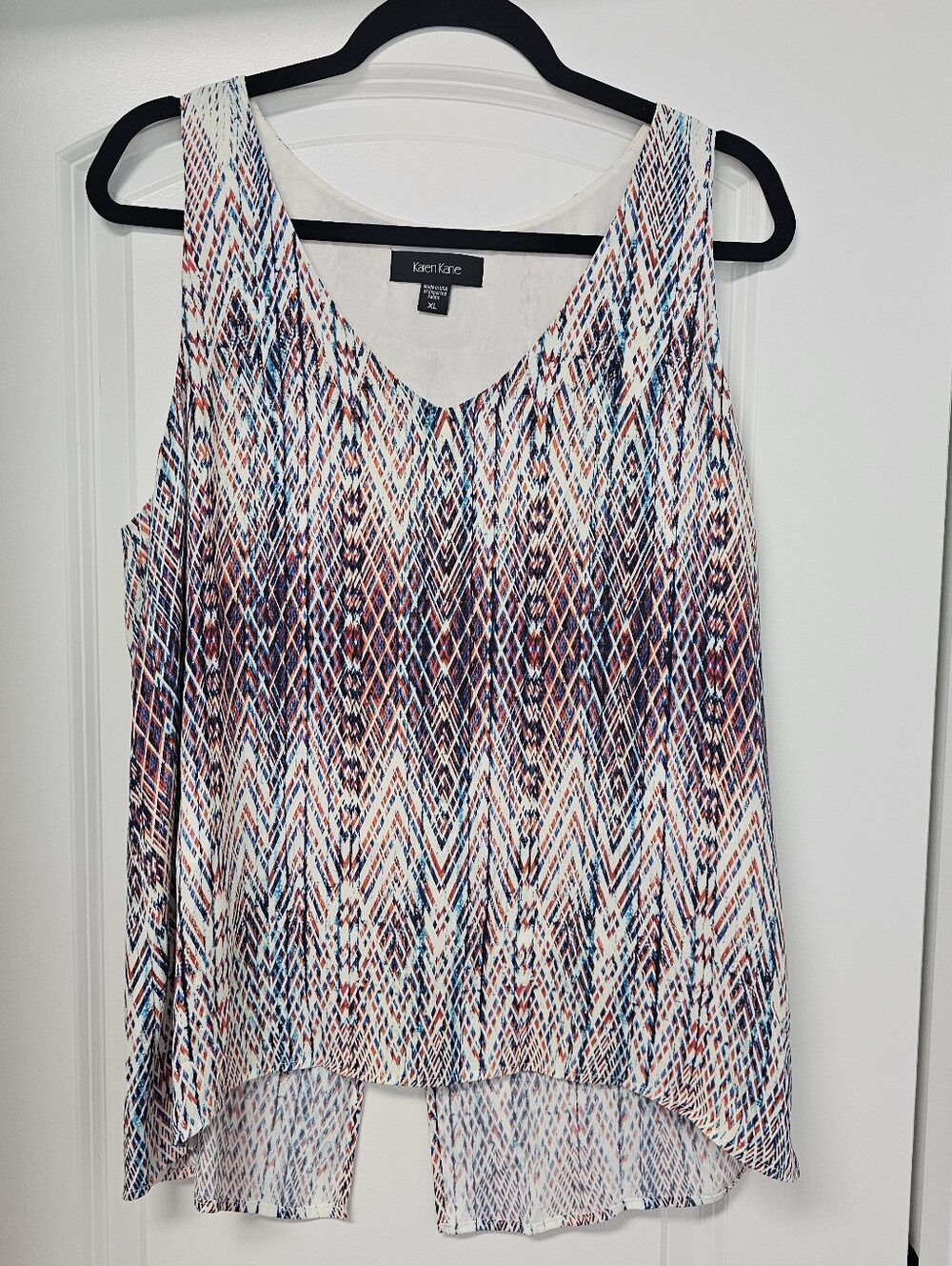 Karen Kane Cream Multicolor Sleeveless Printed High-Low Tank